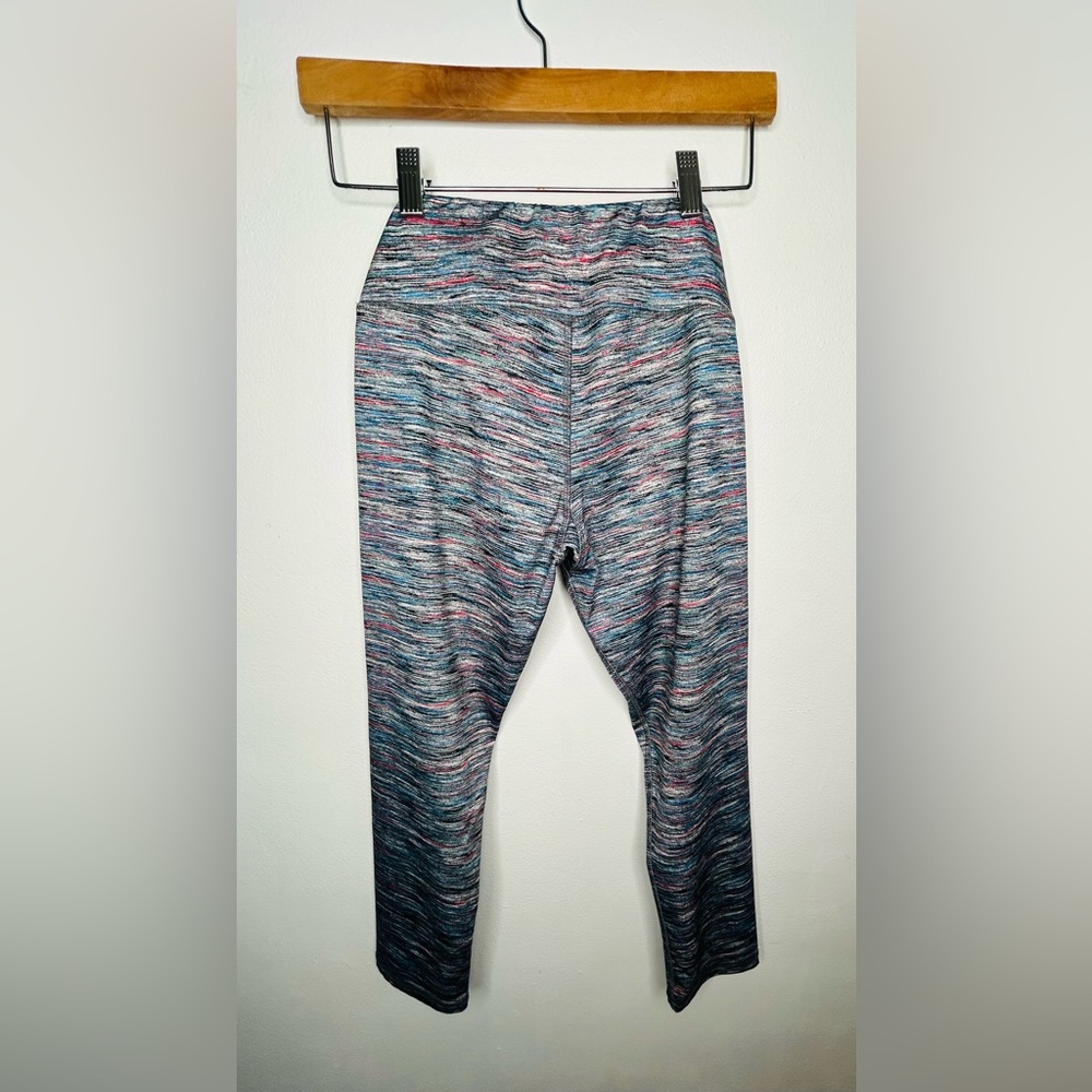 RBX Women’s Workout Capri Multi-Colored Legging - Picture 3 of 4